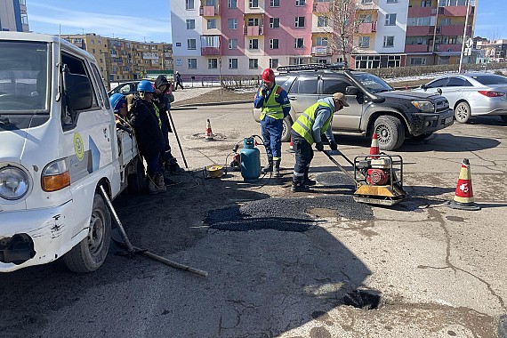 Аймгийн хэмжээнд нийт 400 м,куб талбайд зам нөхөөсийн ажлыг хийнэ